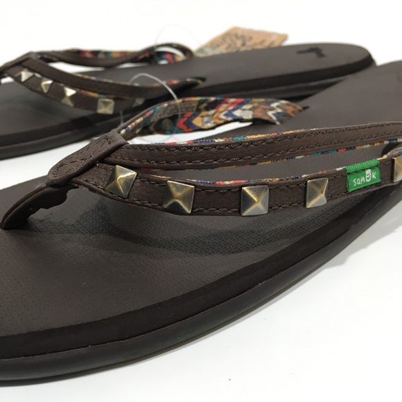 SANUK GILDED GIRL STUDDED FLIP FLOP SANDALS -YOGA MAT INSOLE -BROWN -US 9 -NEW - Picture 4 of 9